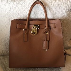 Michael Kors Hamilton tan large tote